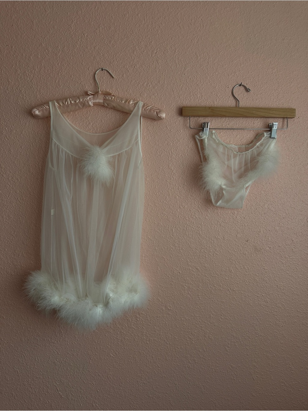 Vintage 60s feather trim babydoll and panties set